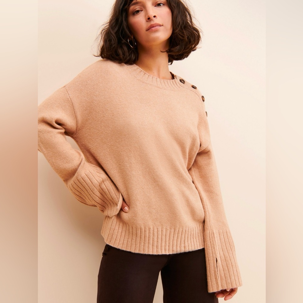 Sanctuary “on arrival sweater” Tan Sweater